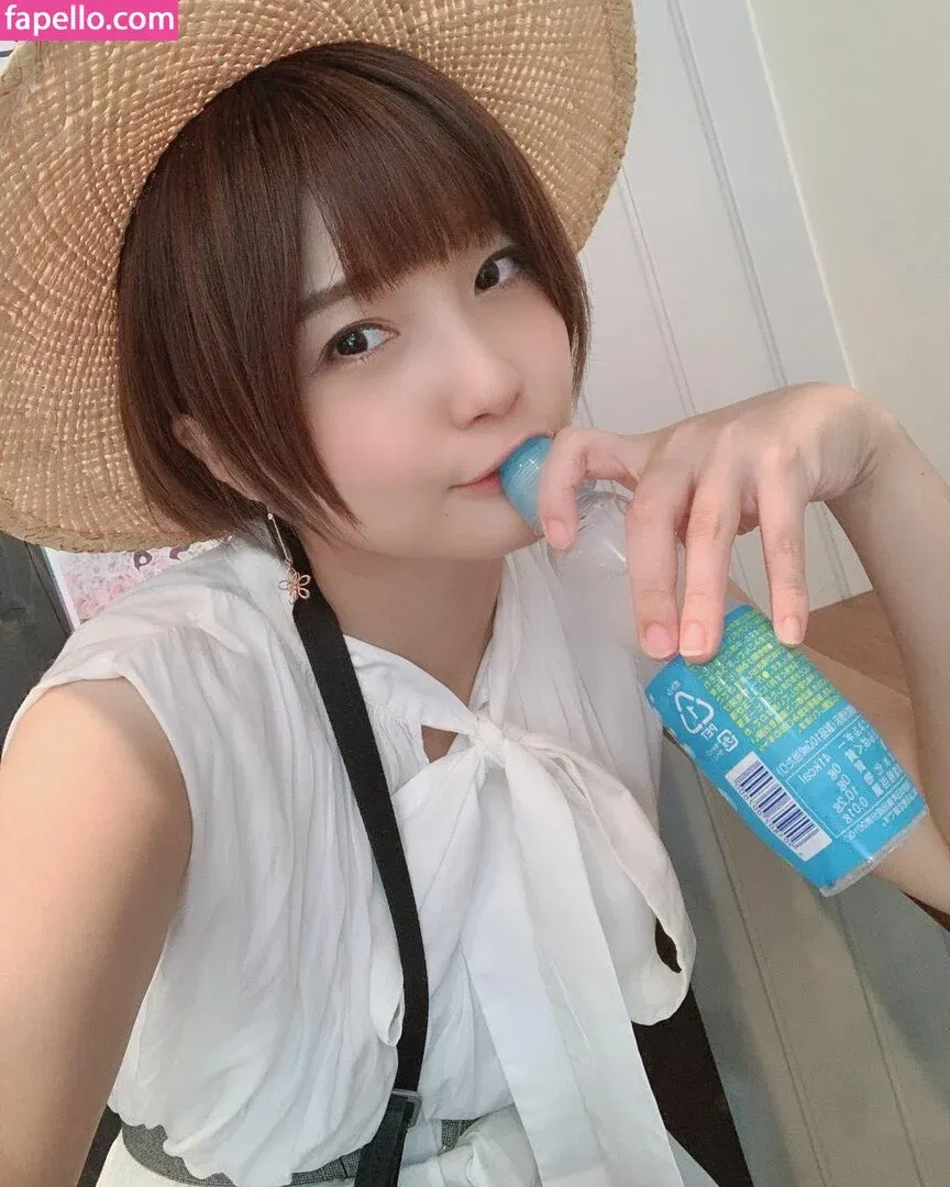 aya_aya / ayame_apricot / あぷりこっと＊ Onlyfans Photo Gallery 