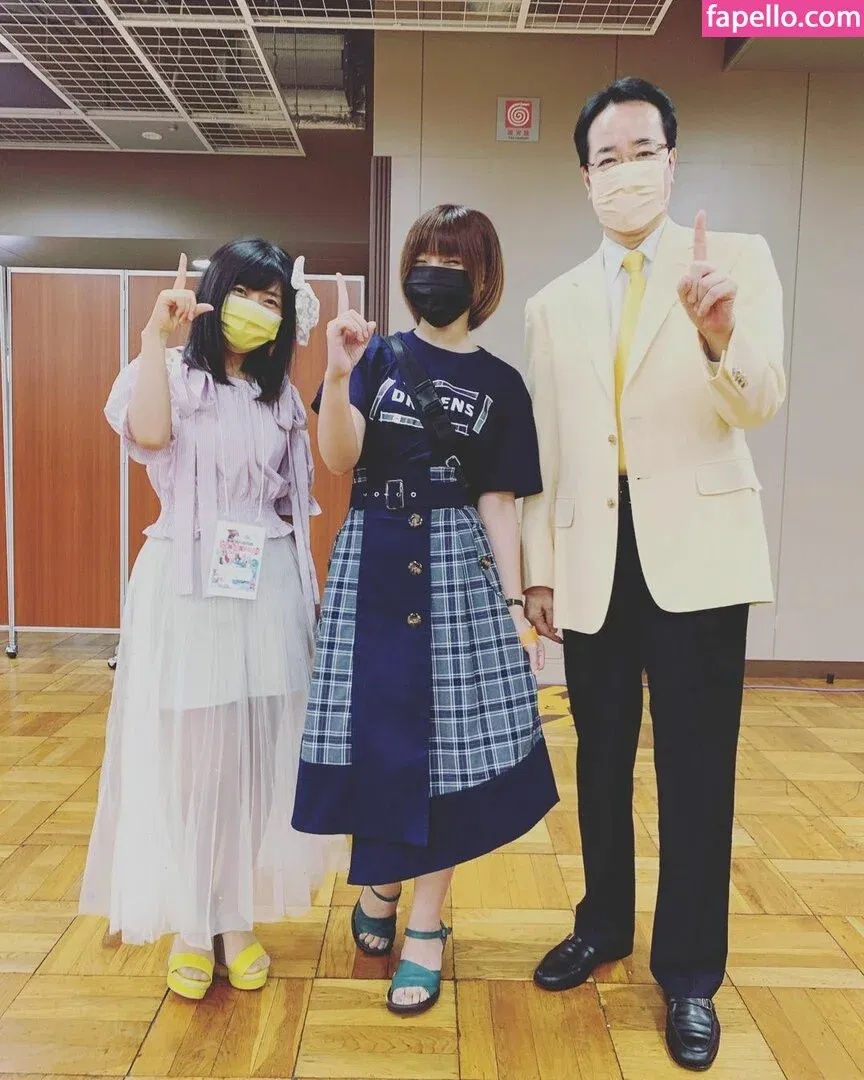 aya_aya / ayame_apricot / あぷりこっと＊ Onlyfans Photo Gallery 