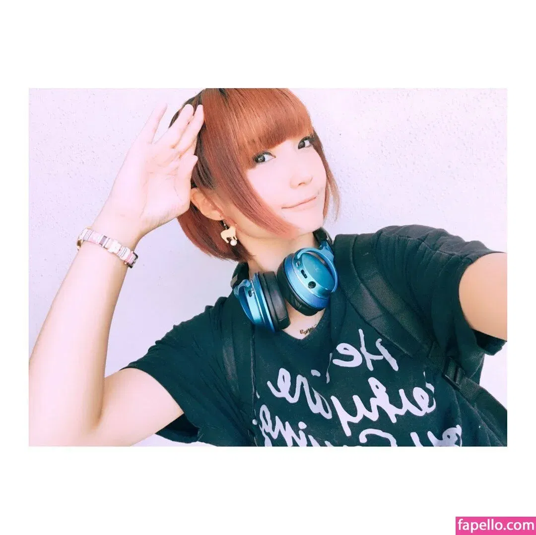 aya_aya / ayame_apricot / あぷりこっと＊ Onlyfans Photo Gallery 