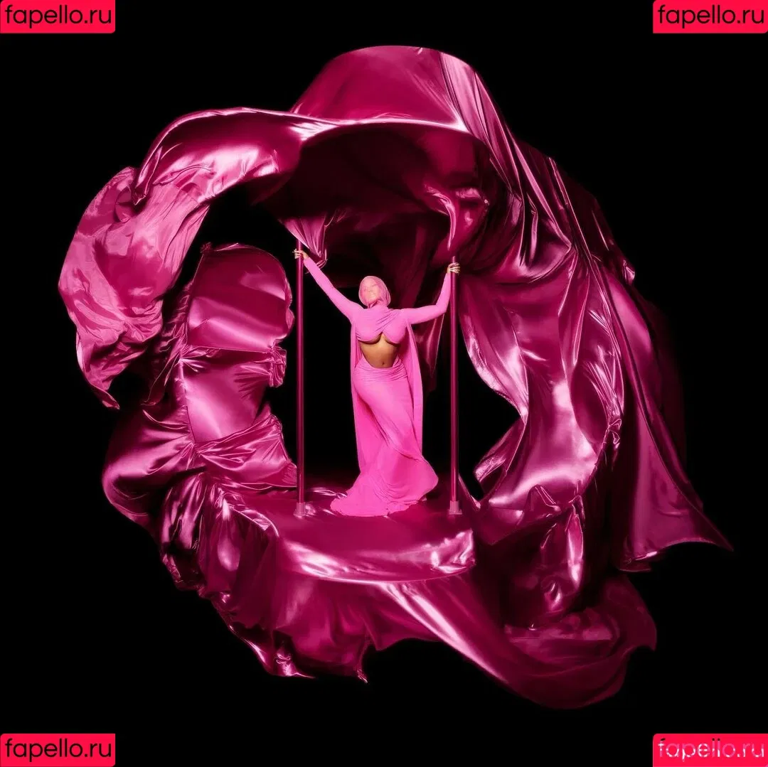 Nicki Minaj / nickiminaj Onlyfans Photo Gallery 