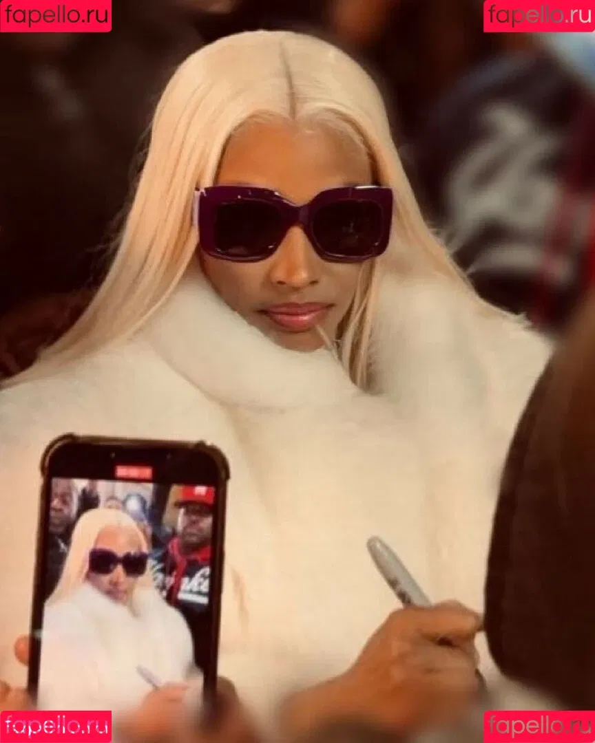Nicki Minaj / nickiminaj Onlyfans Photo Gallery 