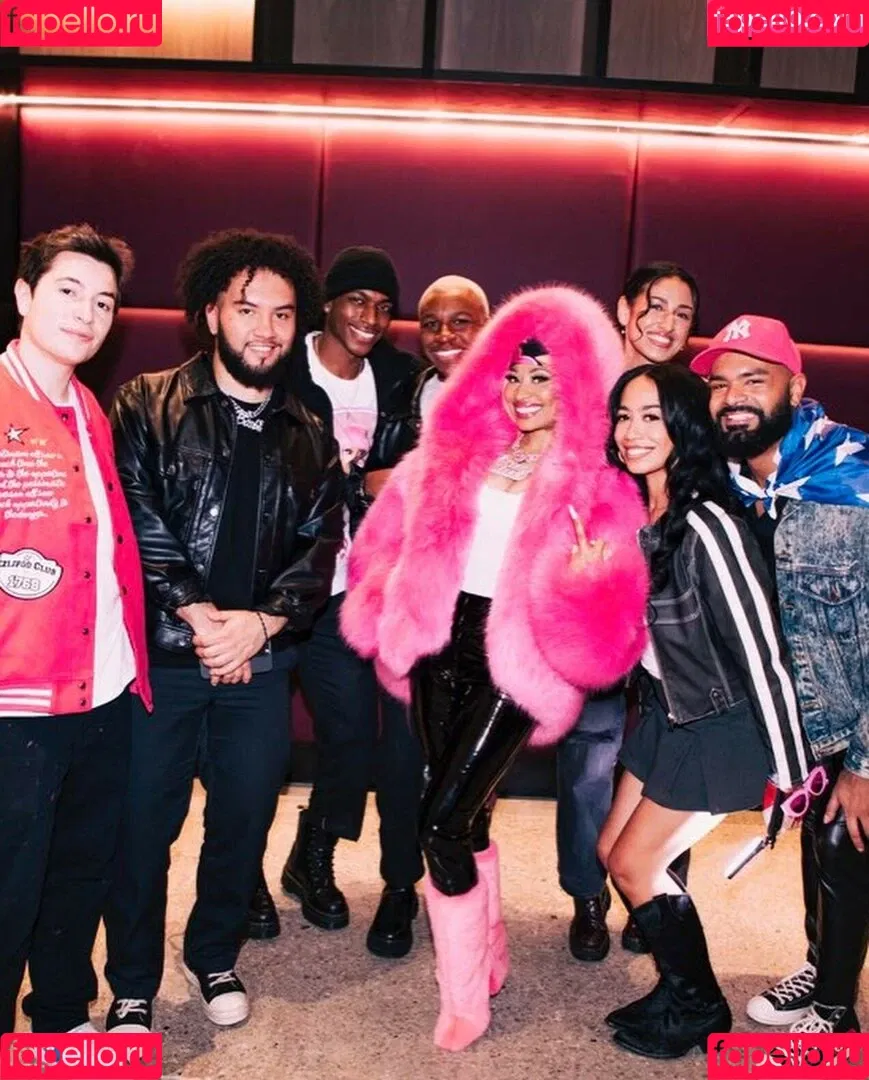 Nicki Minaj / nickiminaj Onlyfans Photo Gallery 