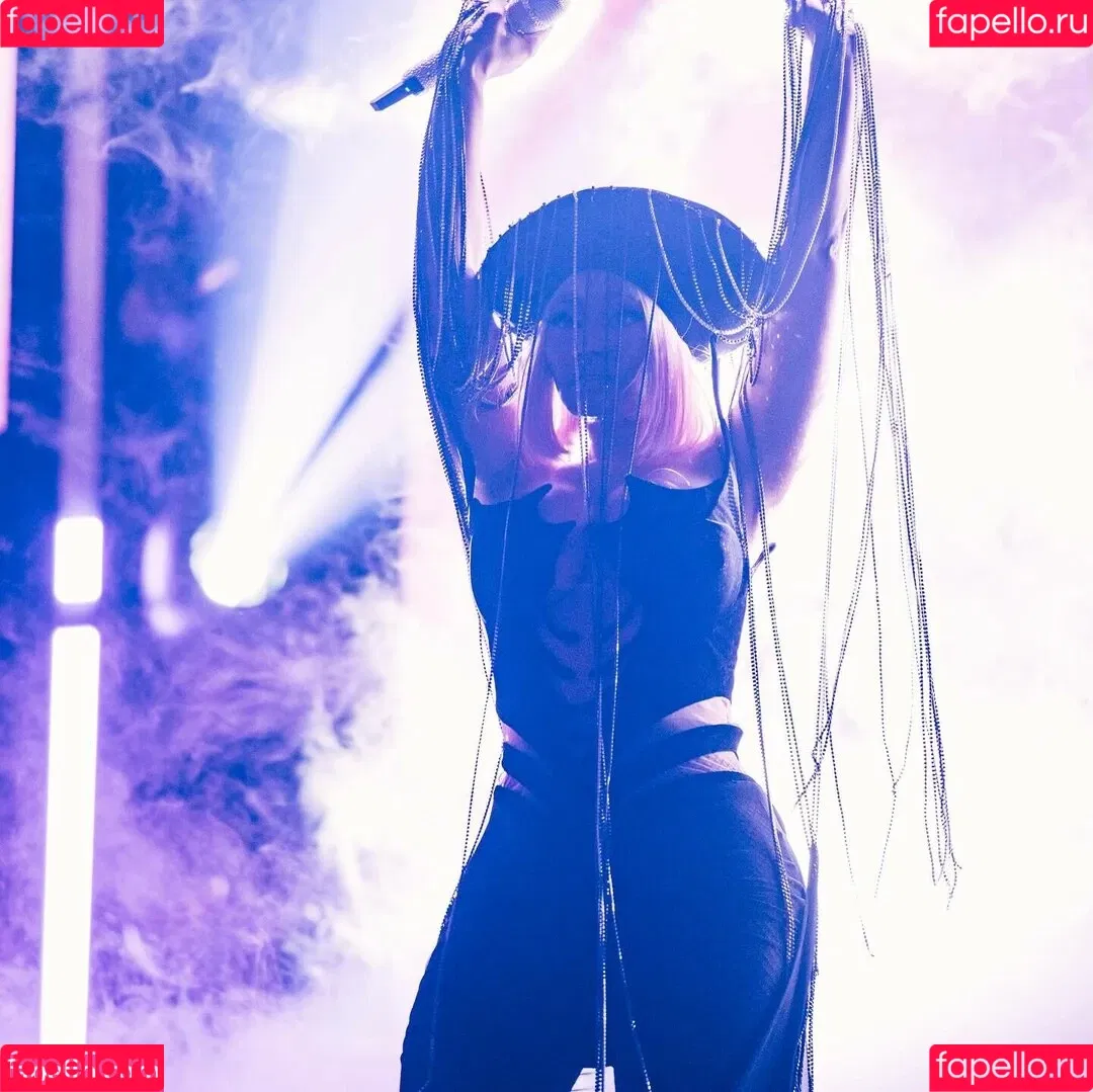 Nicki Minaj / nickiminaj Onlyfans Photo Gallery 