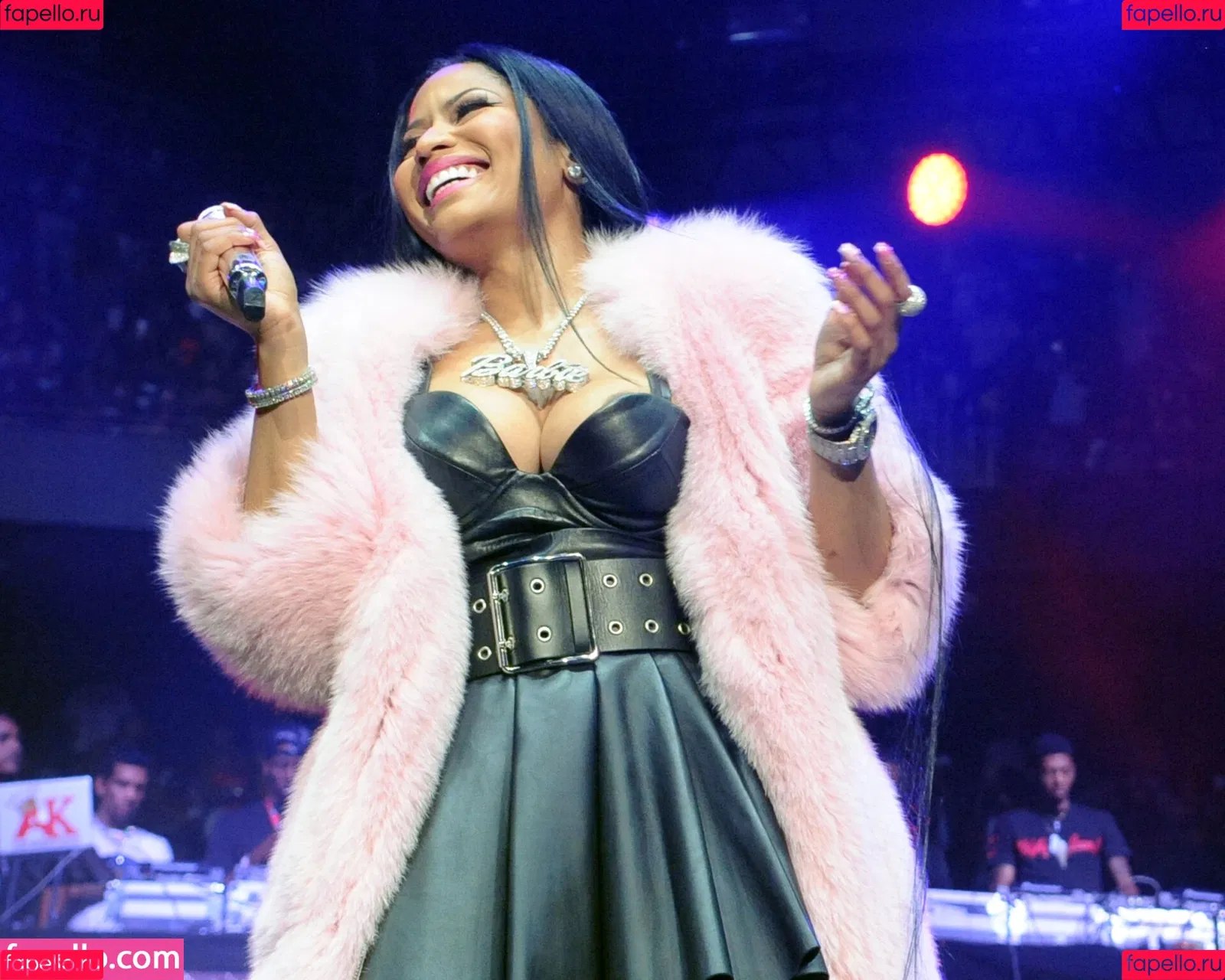 Nicki Minaj / nickiminaj Onlyfans Photo Gallery 