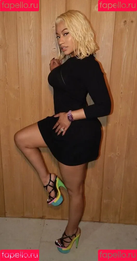 Nicki Minaj / nickiminaj Onlyfans Photo Gallery 