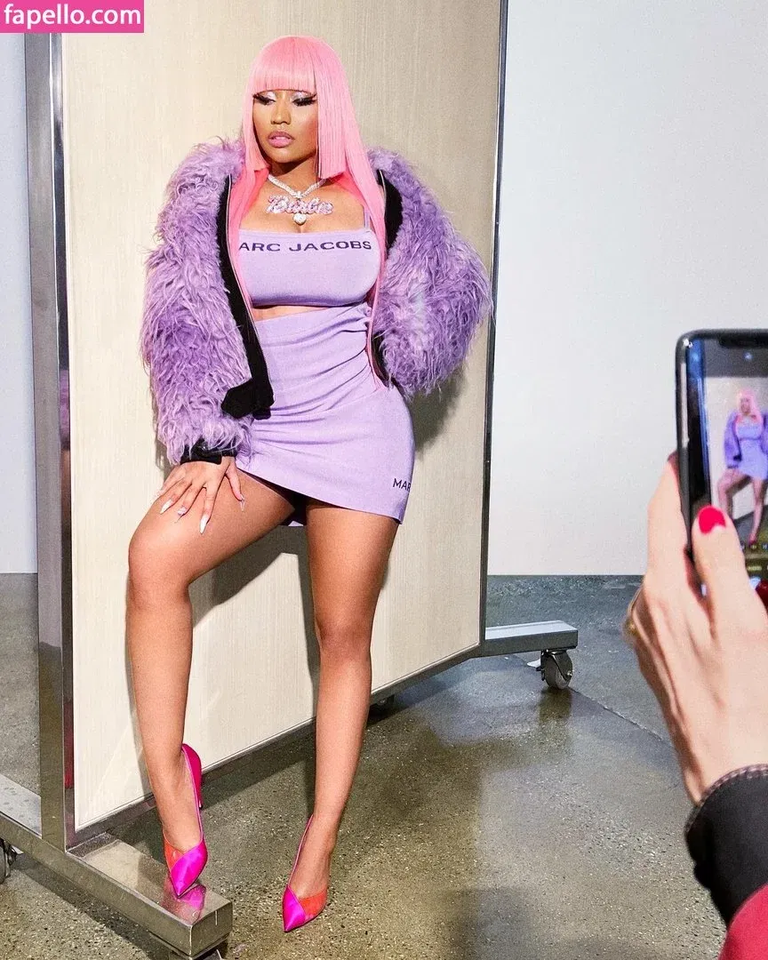 Nicki Minaj / nickiminaj Onlyfans Photo Gallery 
