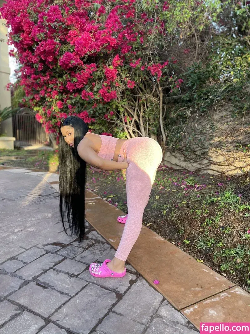 Nicki Minaj / nickiminaj Onlyfans Photo Gallery 