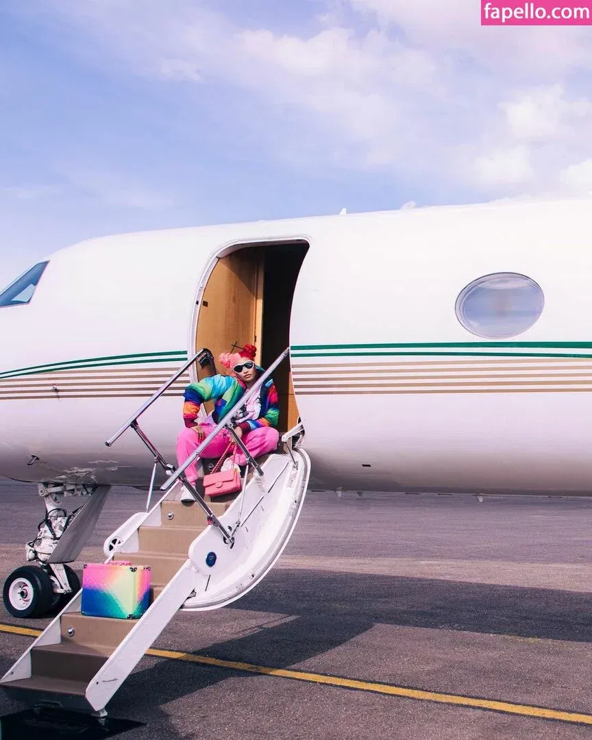 Nicki Minaj / nickiminaj Onlyfans Photo Gallery 