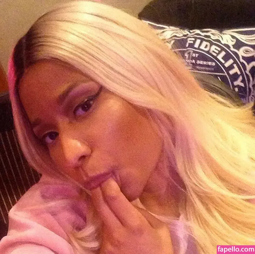Nicki Minaj / nickiminaj Onlyfans Photo Gallery 