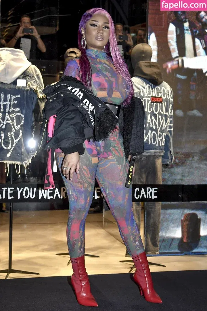 Nicki Minaj / nickiminaj Onlyfans Photo Gallery 