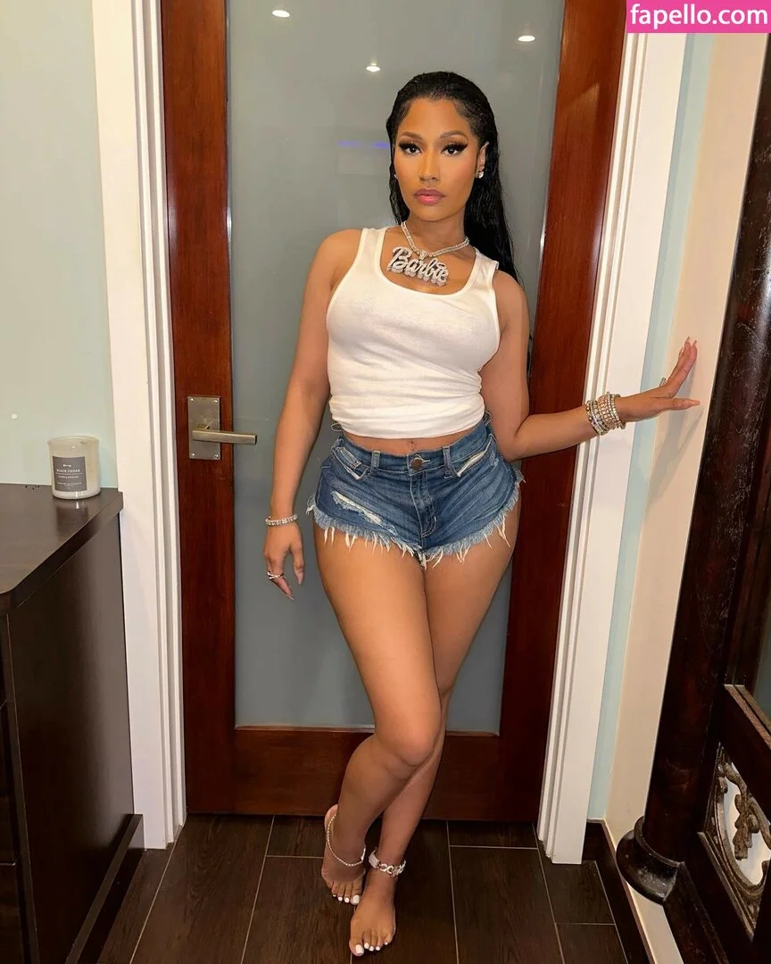Nicki Minaj / nickiminaj Onlyfans Photo Gallery 