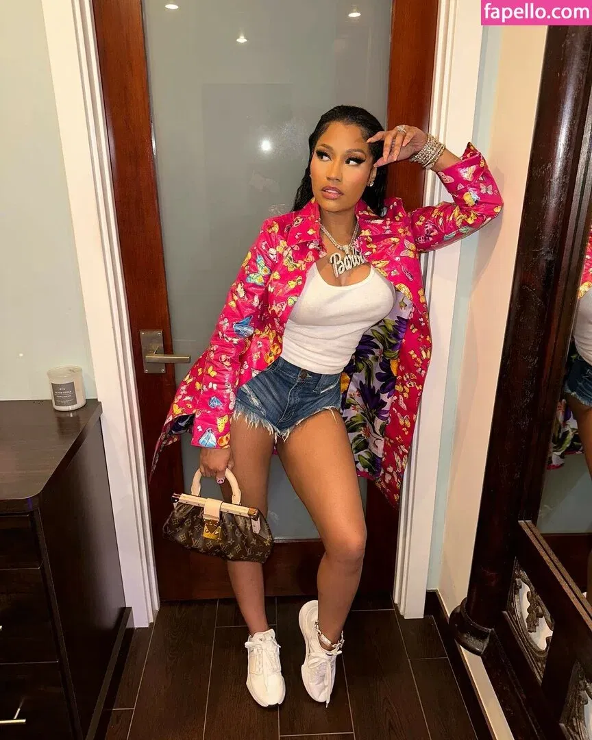 Nicki Minaj / nickiminaj Onlyfans Photo Gallery 