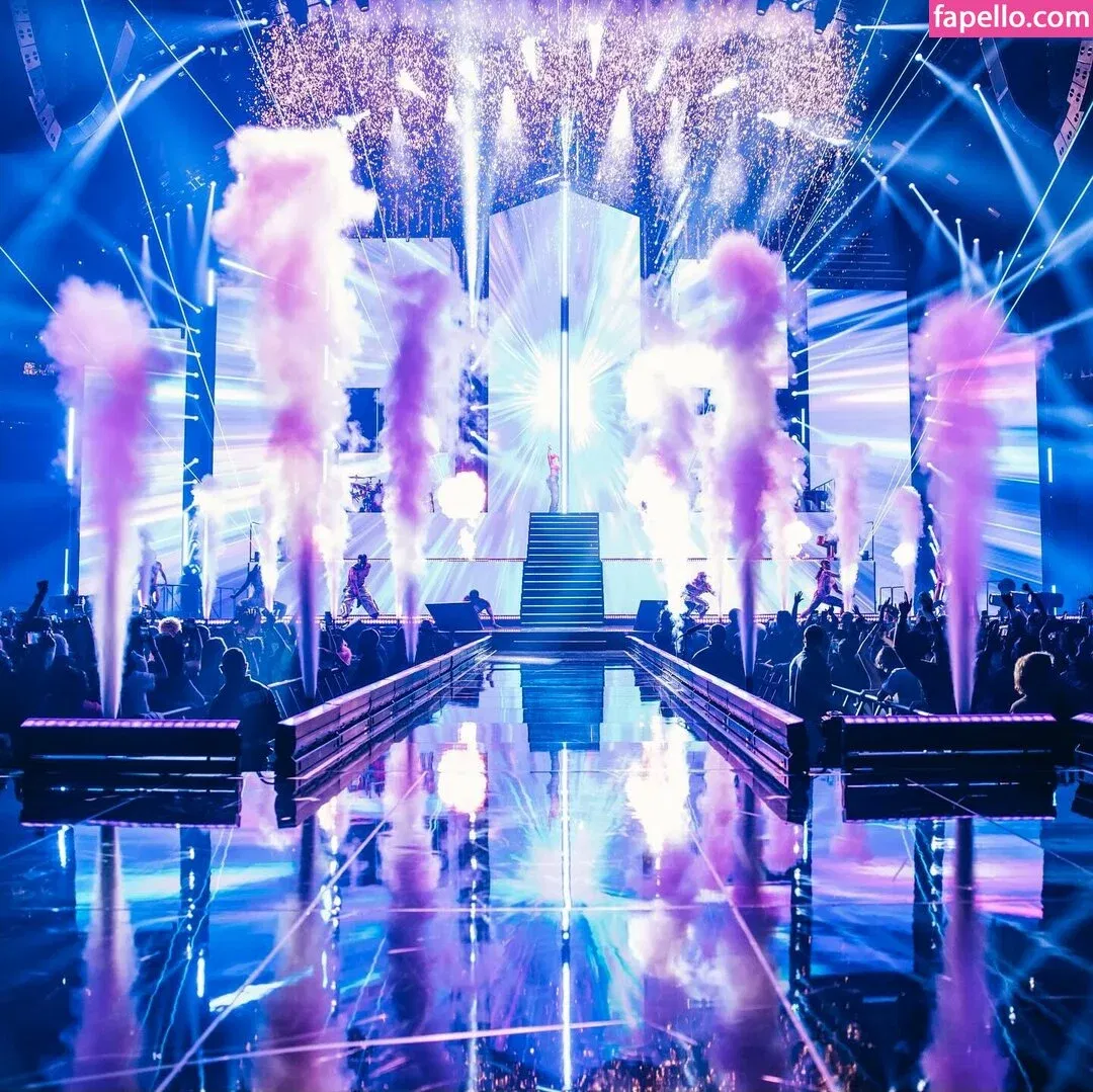 Nicki Minaj / nickiminaj Onlyfans Photo Gallery 