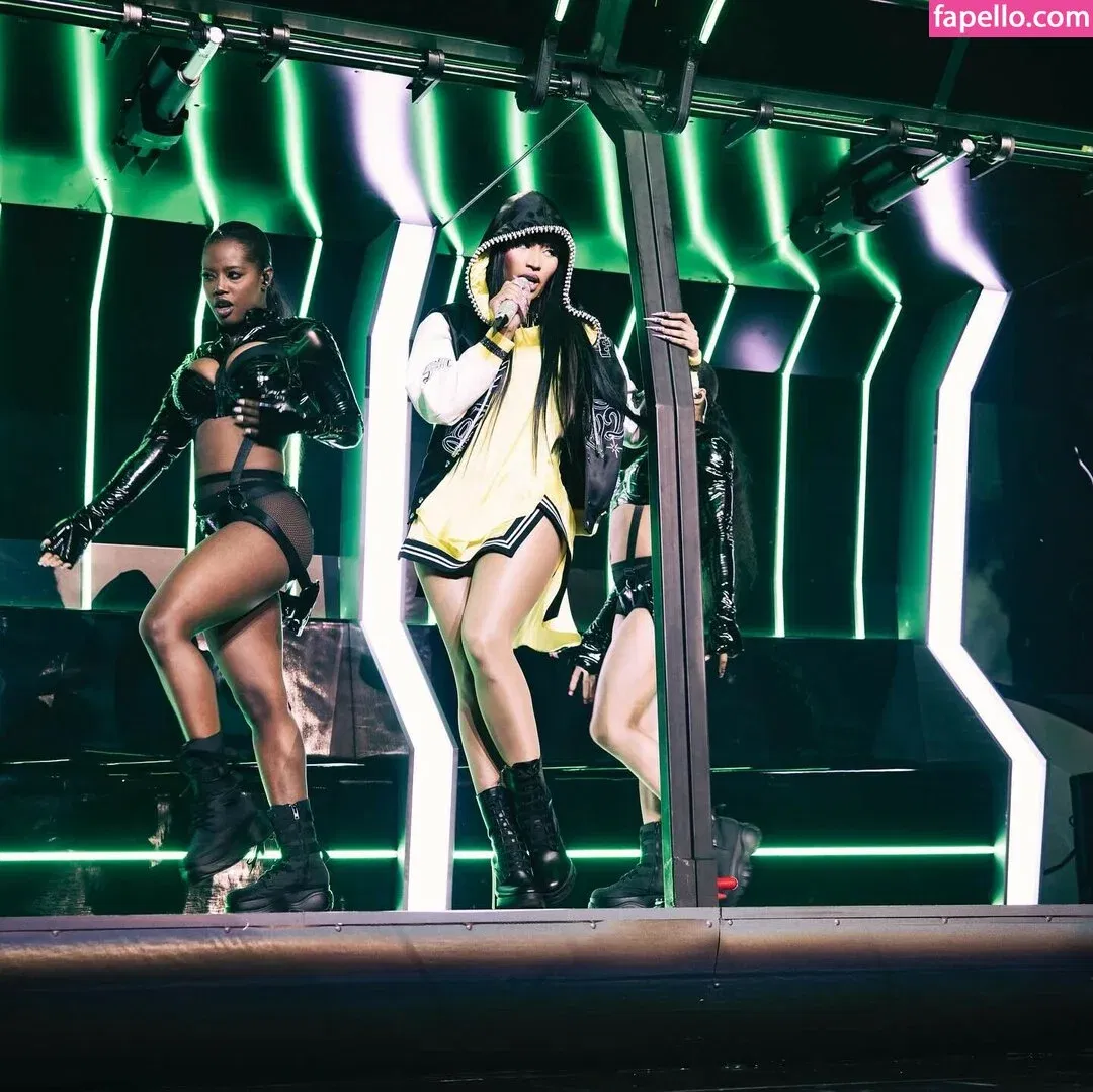 Nicki Minaj / nickiminaj Onlyfans Photo Gallery 