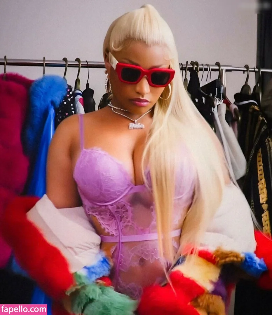 Nicki Minaj / nickiminaj Onlyfans Photo Gallery 