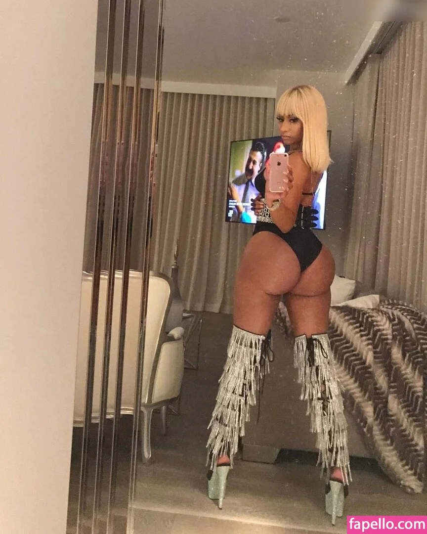 Nicki Minaj / nickiminaj Onlyfans Photo Gallery 