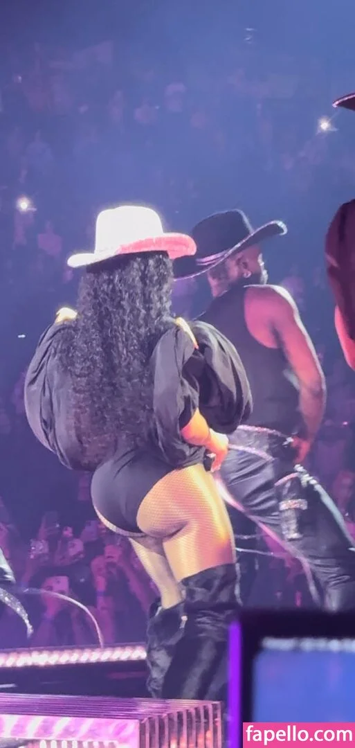 Nicki Minaj / nickiminaj Onlyfans Photo Gallery 