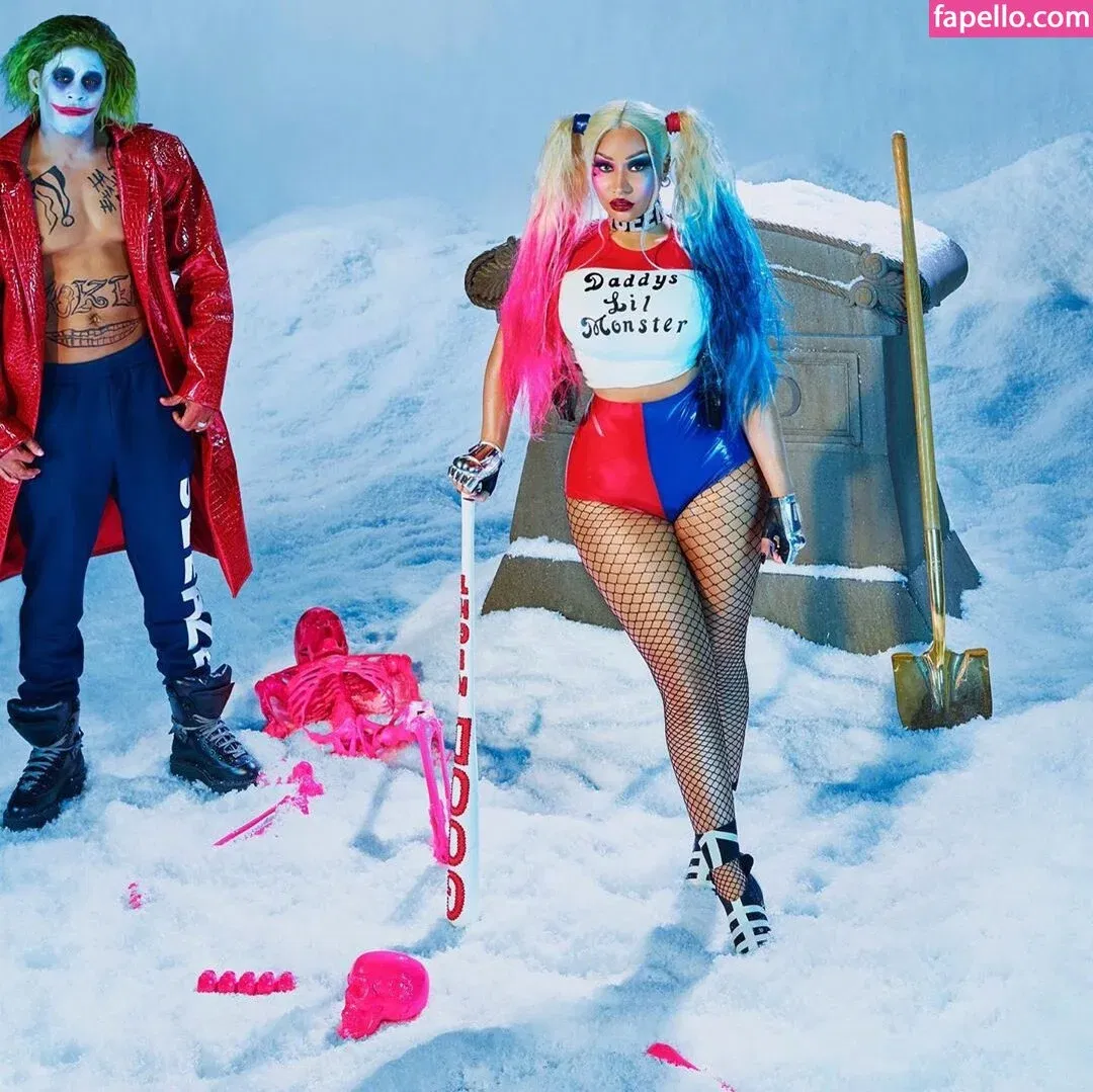 Nicki Minaj / nickiminaj Onlyfans Photo Gallery 