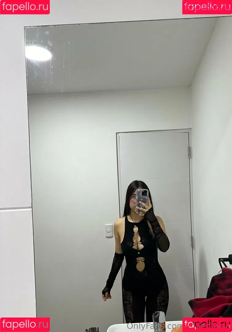 milenajeje / milenax.gg Onlyfans Photo Gallery 