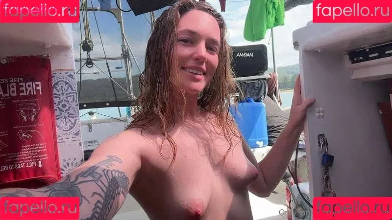 skyesharp / skyesharp_au Onlyfans Photo Gallery 