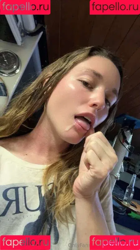 skyesharp / skyesharp_au Onlyfans Photo Gallery 