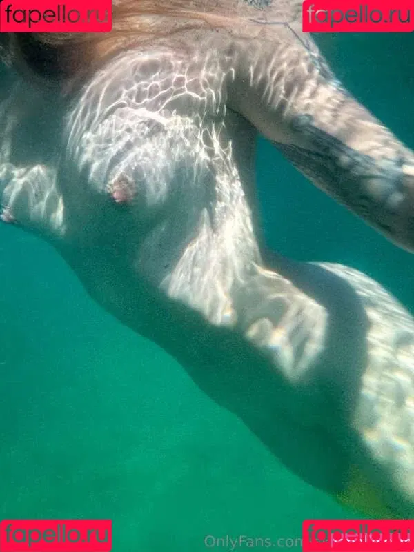 skyesharp / skyesharp_au Onlyfans Photo Gallery 