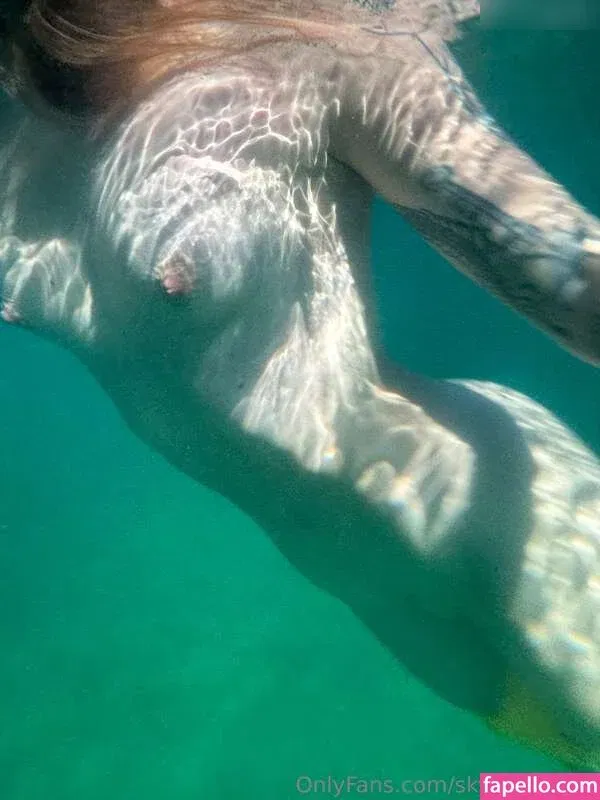 skyesharp / skyesharp_au Onlyfans Photo Gallery 