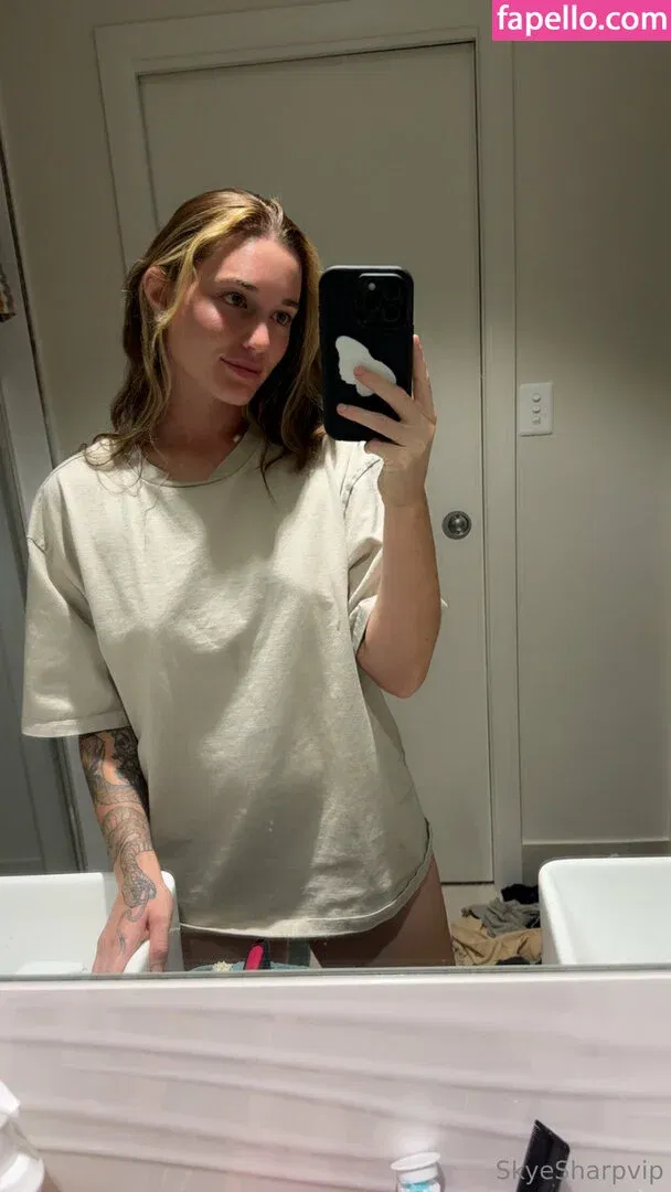 skyesharp / skyesharp_au Onlyfans Photo Gallery 