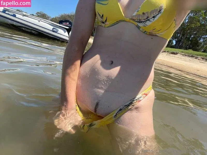 skyesharp / skyesharp_au Onlyfans Photo Gallery 