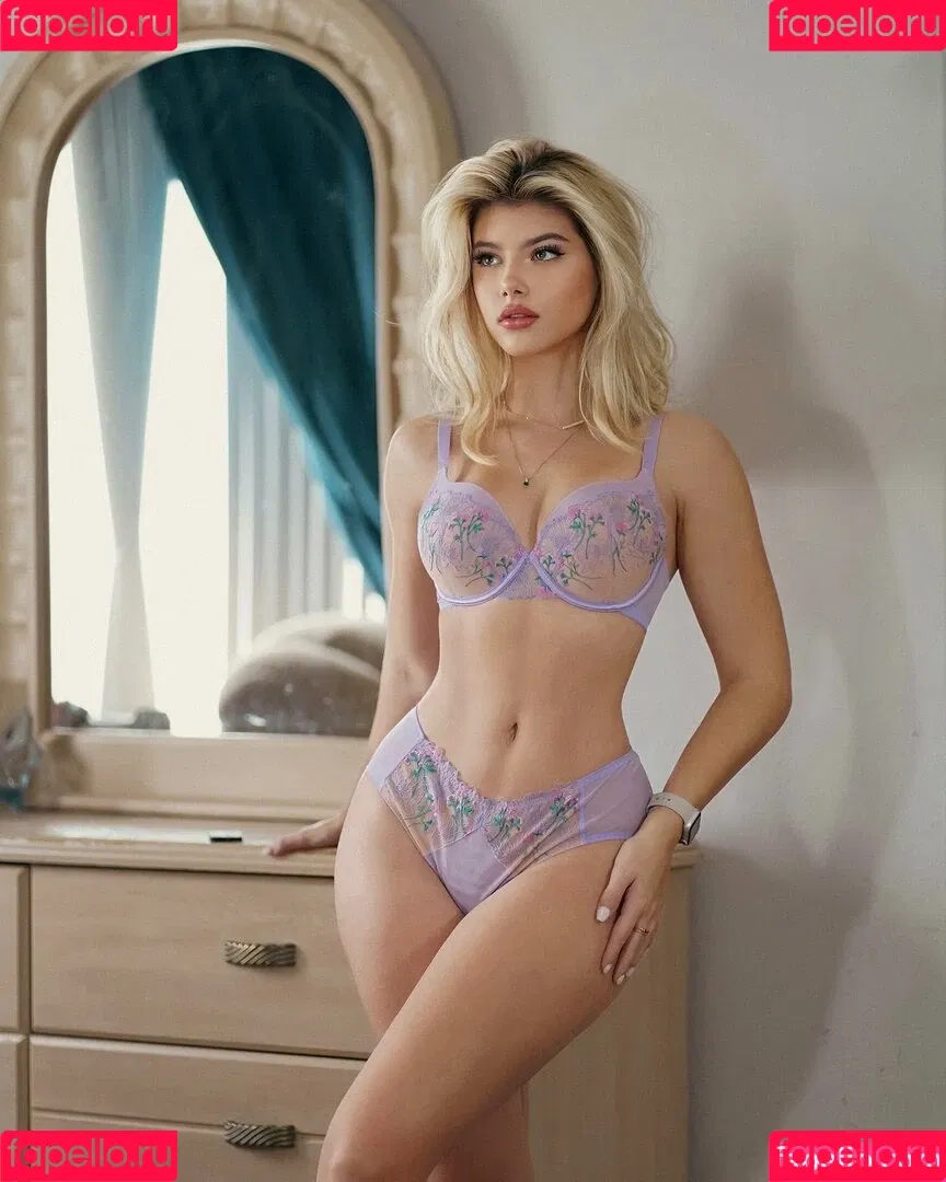 Gabi Champ / Gabi Ciamp / gabiciamp Onlyfans Photo Gallery 