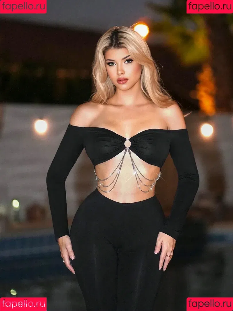 Gabi Champ / Gabi Ciamp / gabiciamp Onlyfans Photo Gallery 