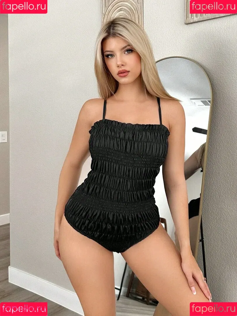 Gabi Champ / Gabi Ciamp / gabiciamp Onlyfans Photo Gallery 