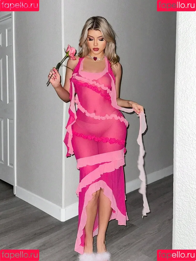 Gabi Champ / Gabi Ciamp / gabiciamp Onlyfans Photo Gallery 