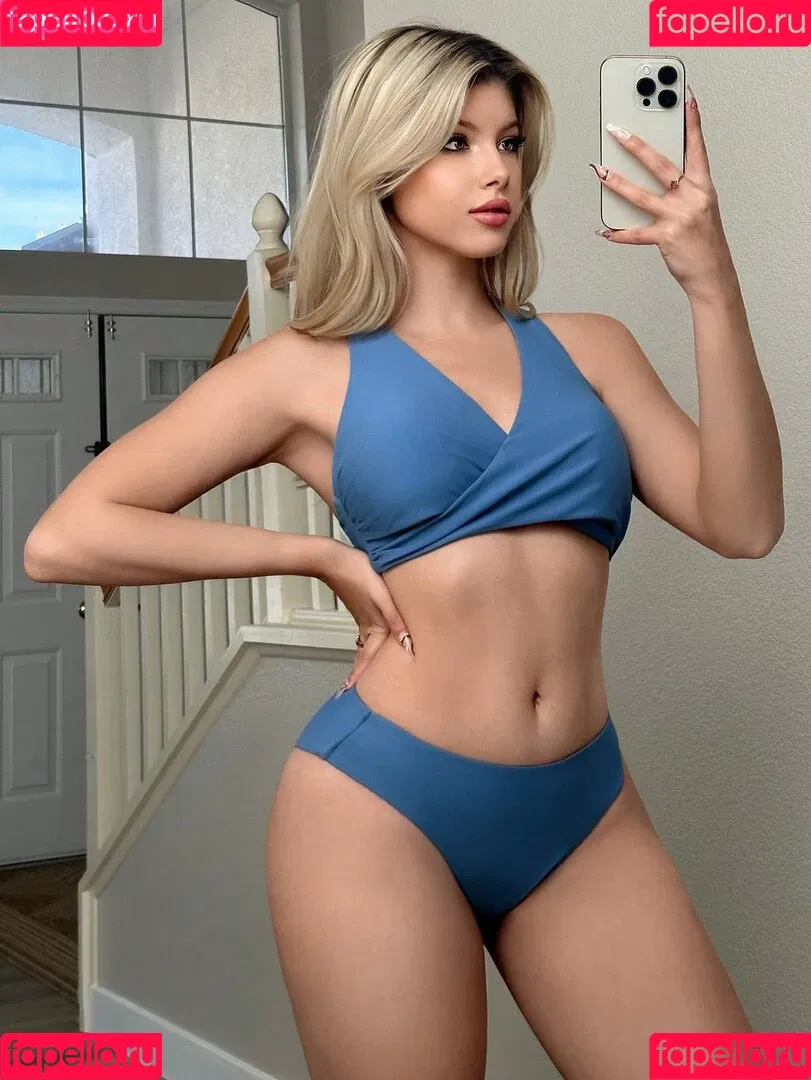Gabi Champ / Gabi Ciamp / gabiciamp Onlyfans Photo Gallery 