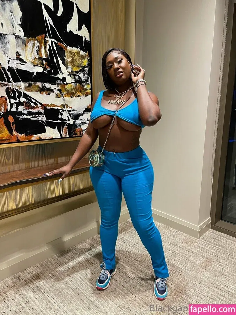 gabbyfox_free / omgwowgab Onlyfans Photo Gallery 