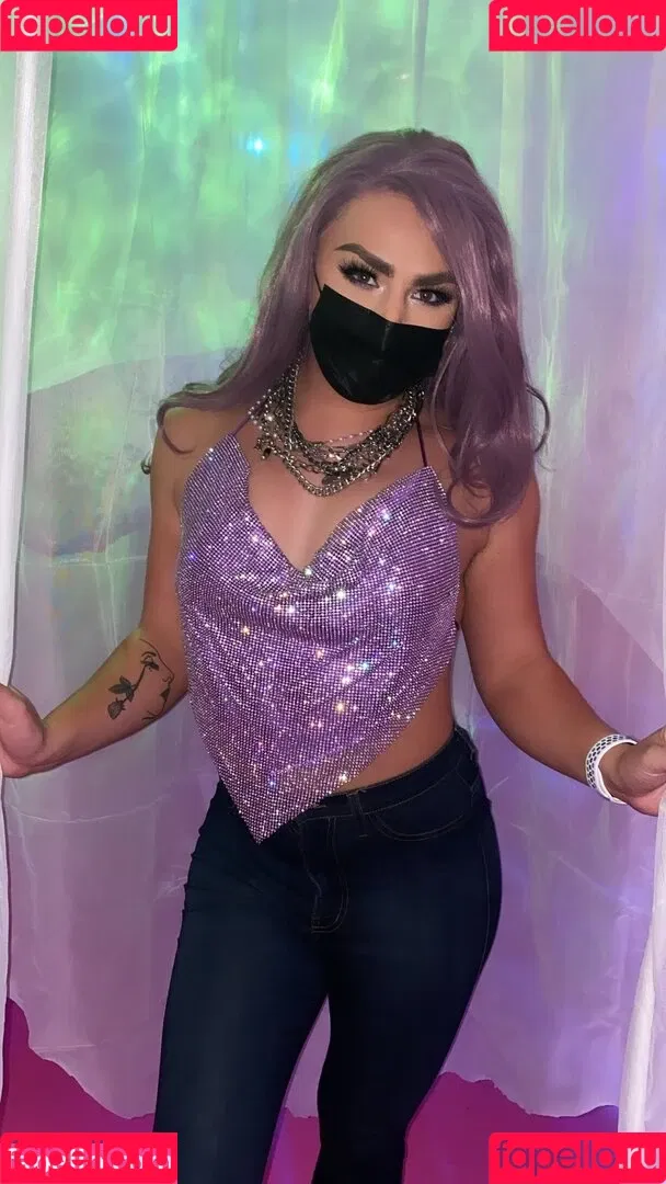 Chanel Santini / chanelsantinixo / thechanelsantini Onlyfans Photo Gallery 