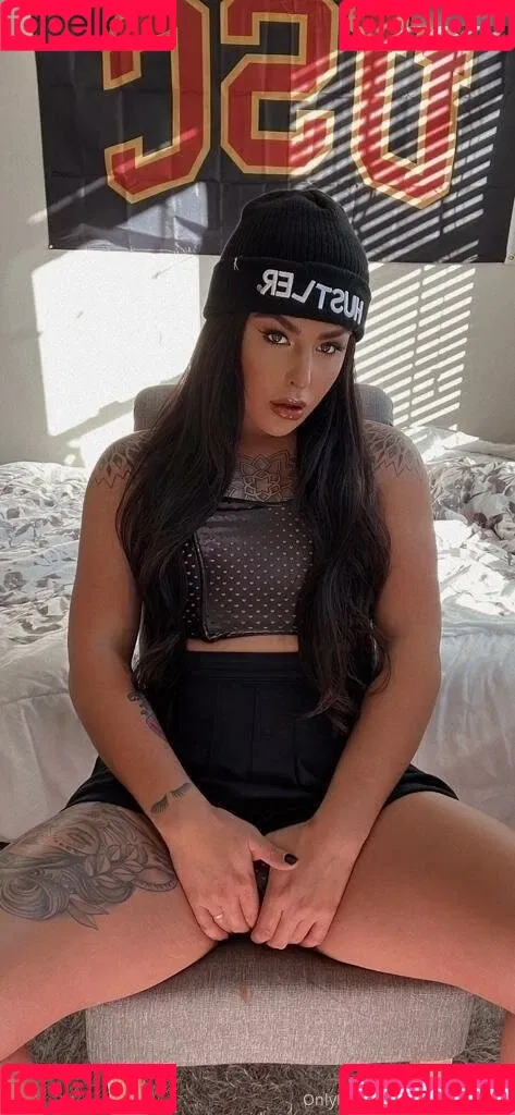 Chanel Santini / chanelsantinixo / thechanelsantini Onlyfans Photo Gallery 