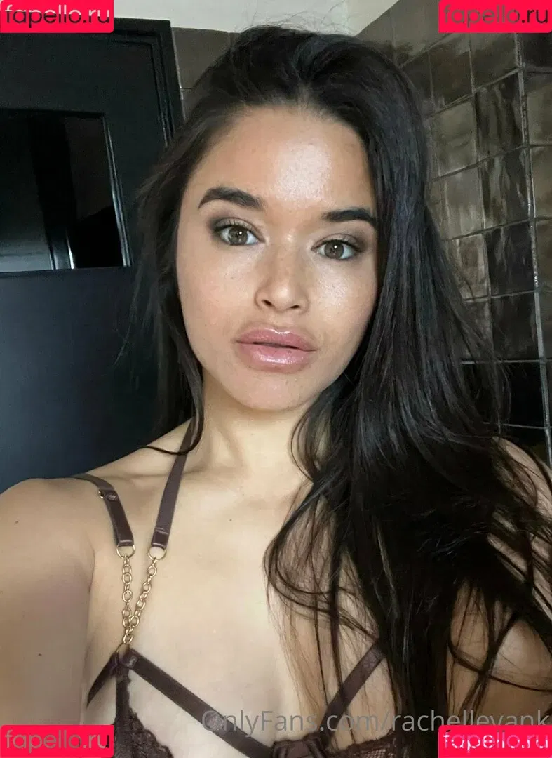 Monie Kulh / Moniekulh Onlyfans Photo Gallery 