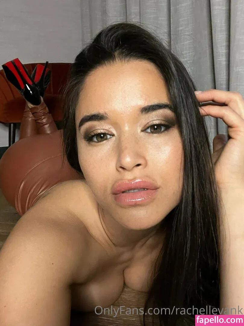 Monie Kulh / Moniekulh Onlyfans Photo Gallery 