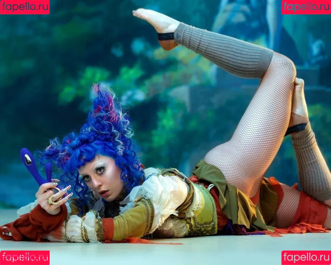 Ashnikko / ashnico / https: Onlyfans Photo Gallery 