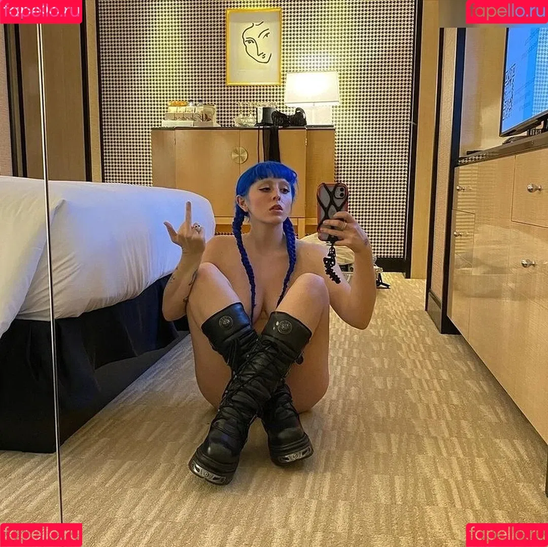 Ashnikko / ashnico / https: Onlyfans Photo Gallery 