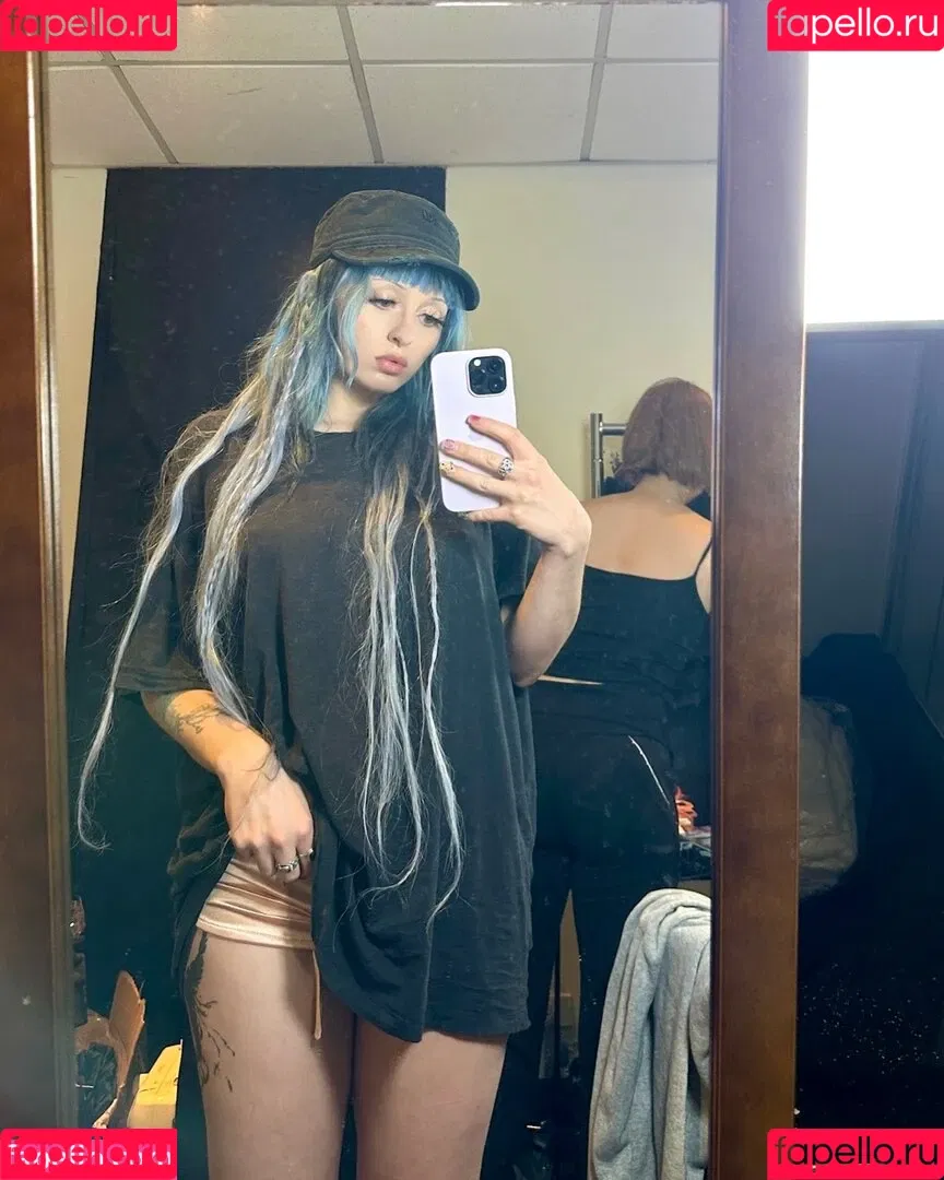 Ashnikko / ashnico / https: Onlyfans Photo Gallery 