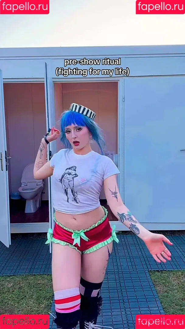 Ashnikko / ashnico / https: Onlyfans Photo Gallery 