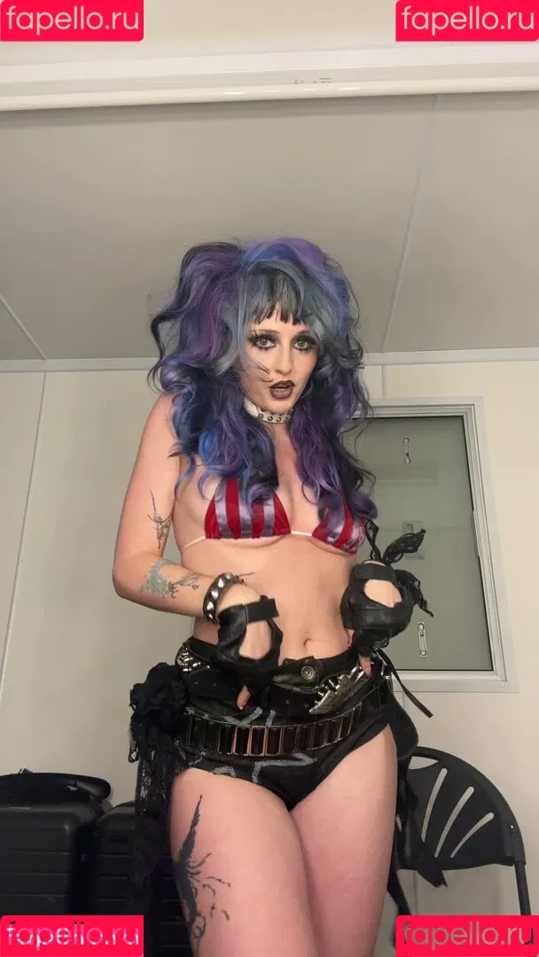Ashnikko / ashnico / https: Onlyfans Photo Gallery 