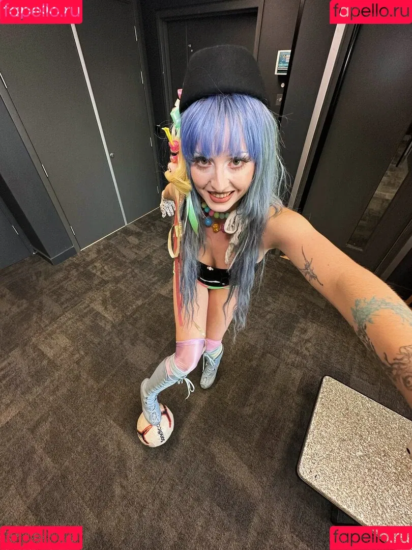Ashnikko / ashnico / https: Onlyfans Photo Gallery 