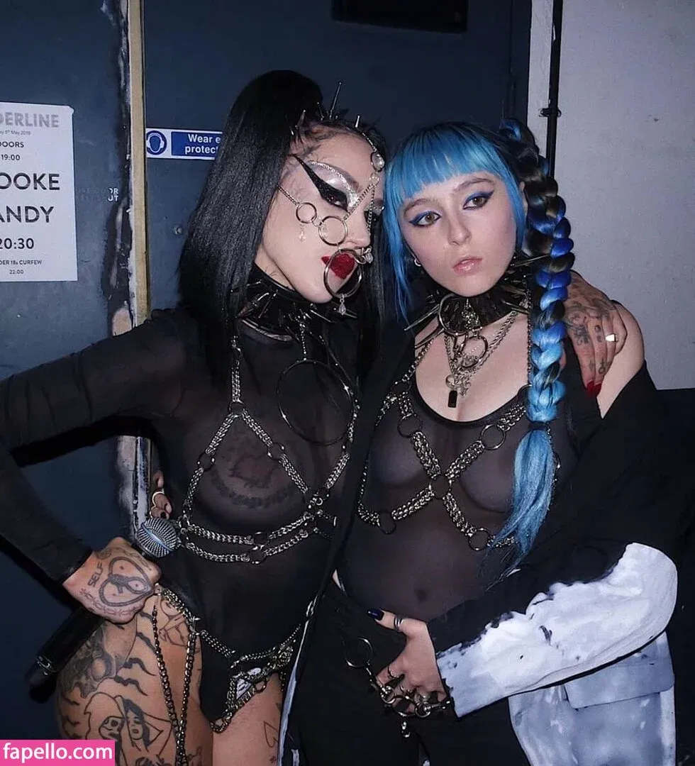 Ashnikko / ashnico / https: Onlyfans Photo Gallery 