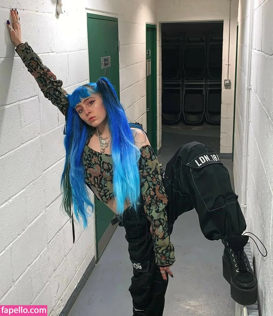 Ashnikko / ashnico / https: Onlyfans Photo Gallery 