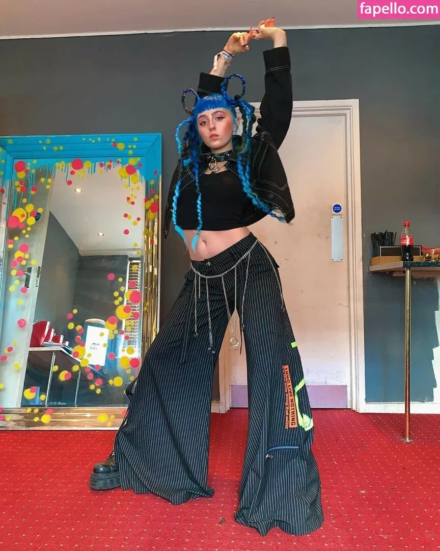 Ashnikko / ashnico / https: Onlyfans Photo Gallery 