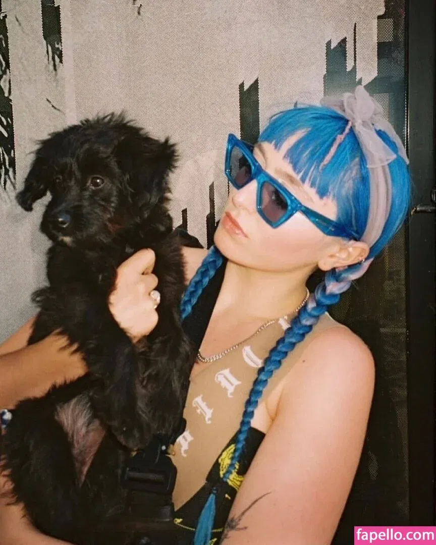 Ashnikko / ashnico / https: Onlyfans Photo Gallery 