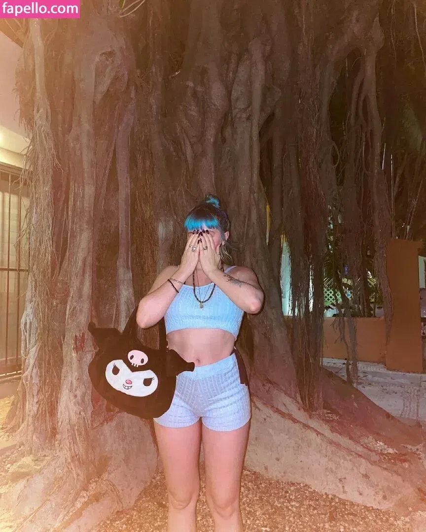 Ashnikko / ashnico / https: Onlyfans Photo Gallery 